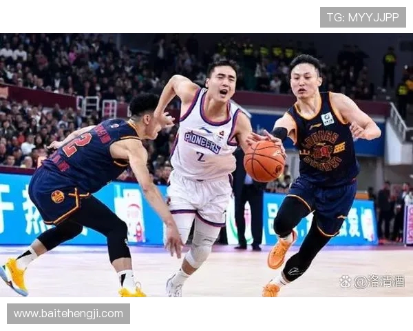 CBA焦点对决山西汾酒迎战北京首钢双方争夺季后赛席位的关键战役